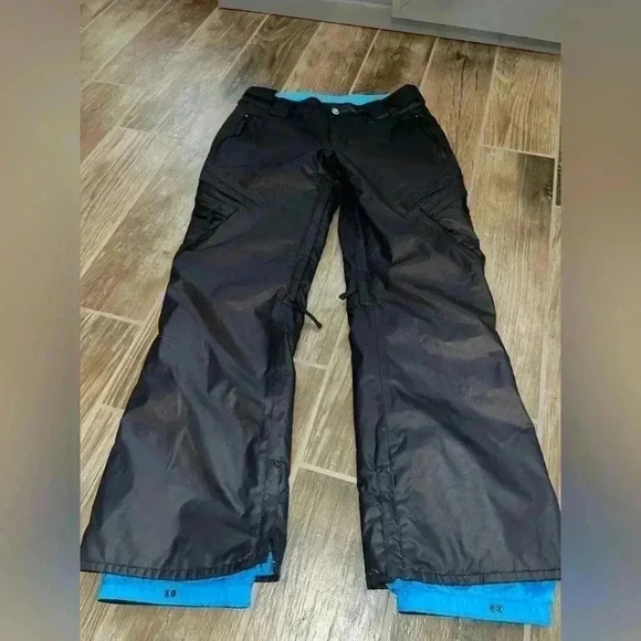 Pants - Special Blend women’s snowboarding pants